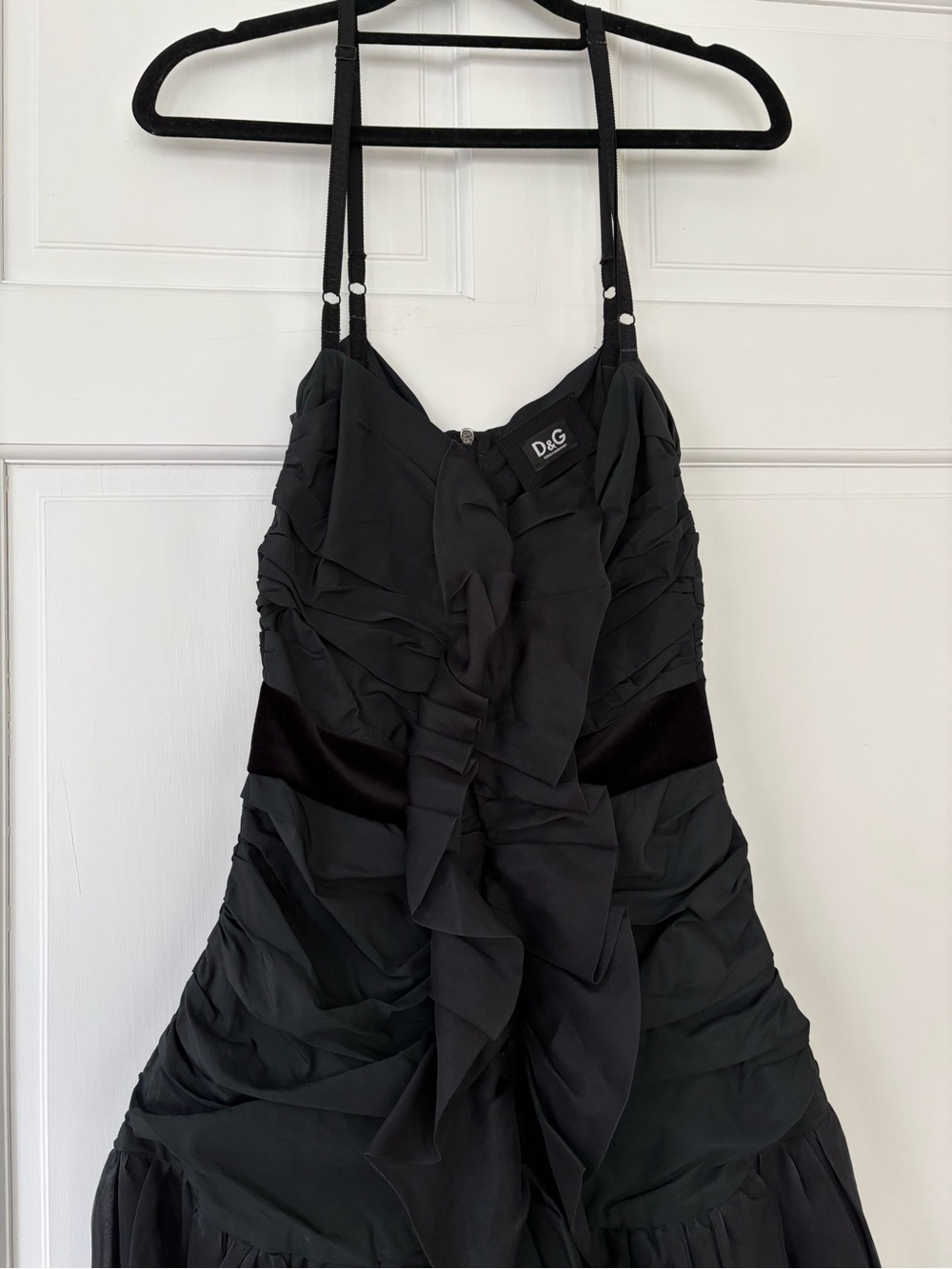 D&G Black Ruffled Spaghetti Strap Dress with Velvet Waist